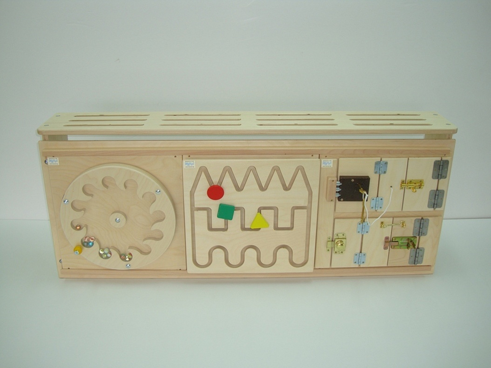 Экран радиатора отопления для тактильно-развивающих панелей