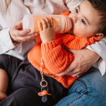 Бутылочка для кормления Suavinex Wild 360 мл розовая, 6 мес+