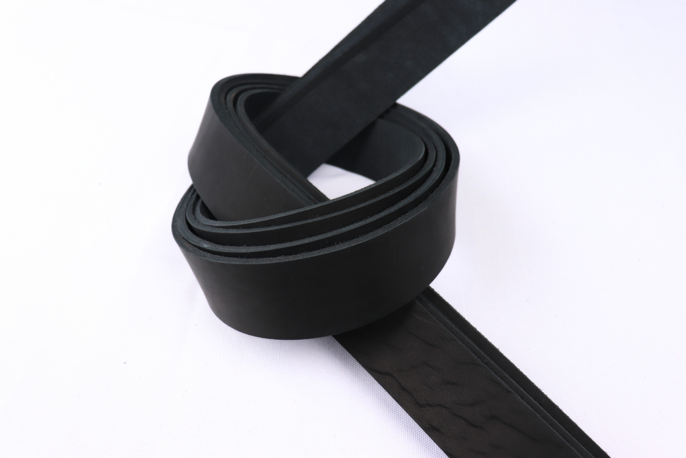 Ременная заготовка Черная гладкая