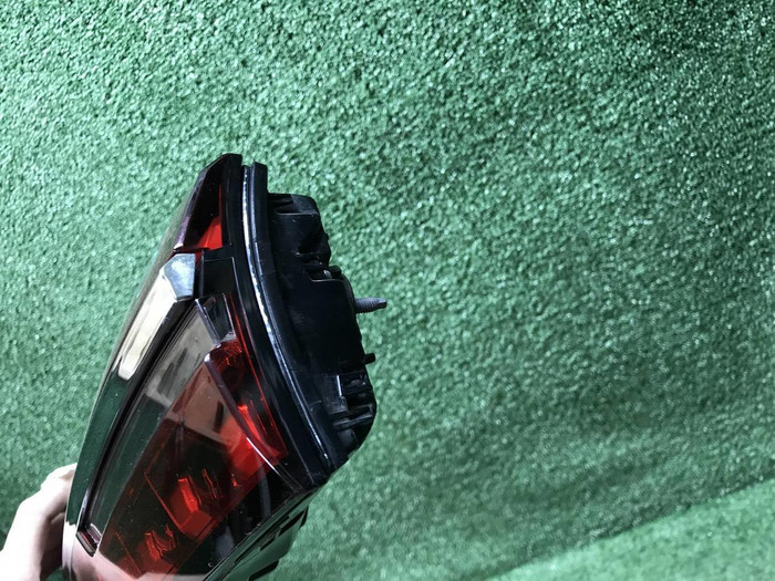 Фонарь крышки багажника Geely Monjaro (2021-н.в.)