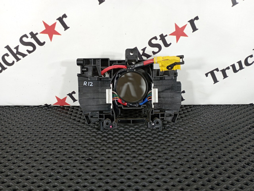 Блок подрулевых переключателей 2016г.