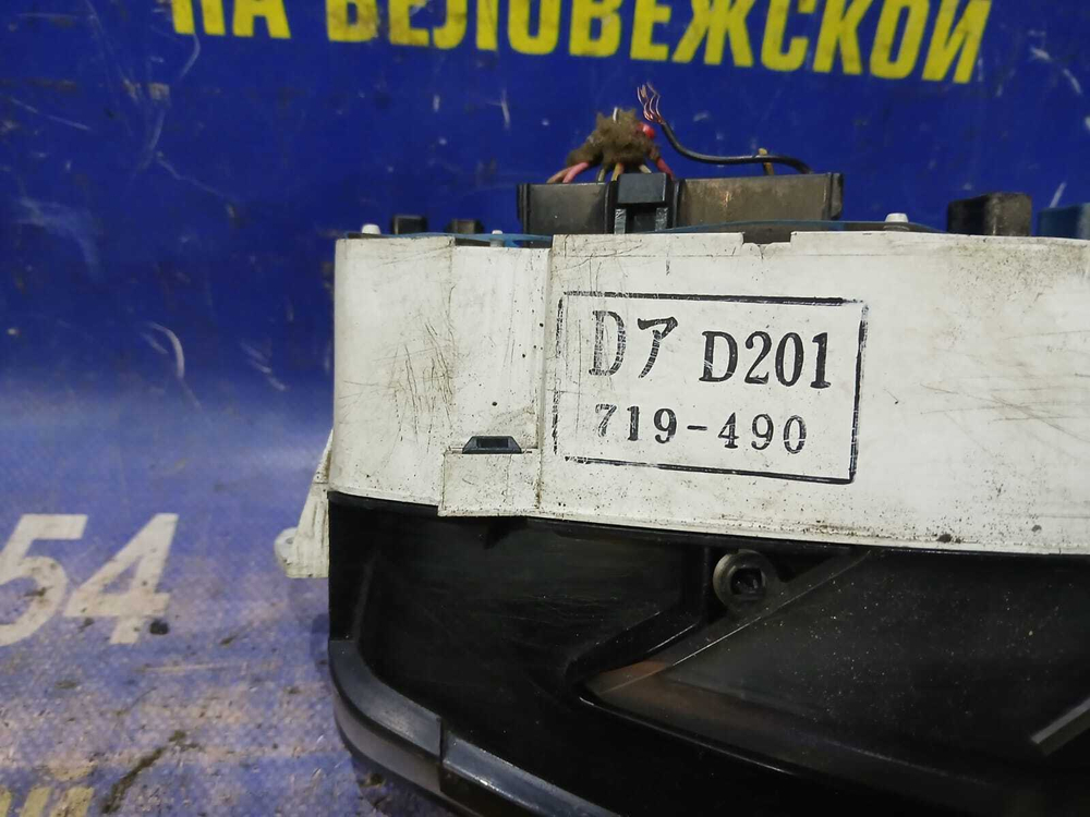 Щиток приборов MAZDA DEMIO 1998