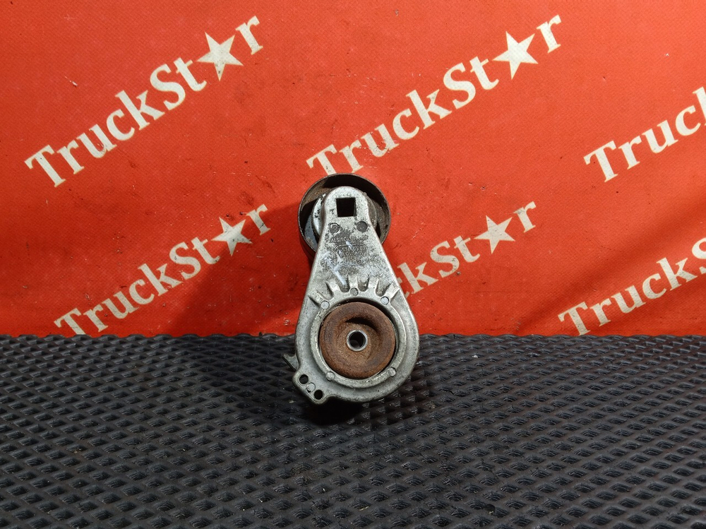 Ролик-натяжитель ручейкового ремня