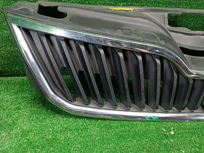 Решетка радиатора Skoda Rapid 1 (2012-2020)