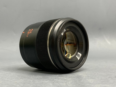 YongNuo 25mm 1.7 MFT Внутри линз разводы