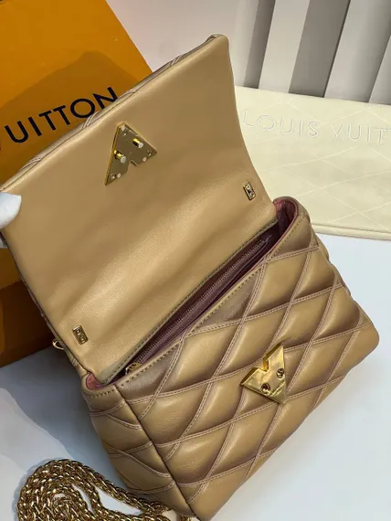 Сумка женская Louis Vuitton GO-14 MM бежевый