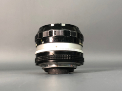 Nikon Nikkor 24mm 2.8
