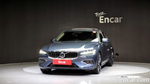 Volvo S60 3 Generation B5 Inscription (02.2021)
