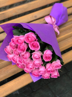 Букет розовых роз "Ревиваль"