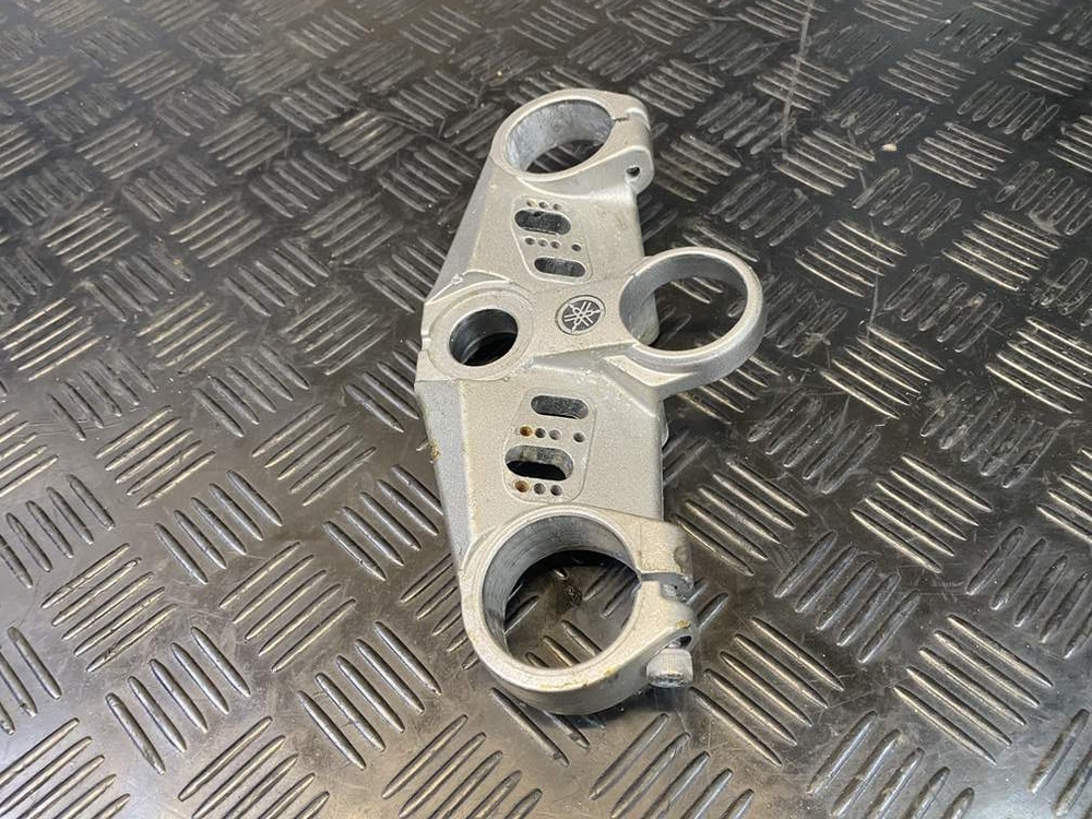 Траверса верхняя Yamaha FJR1300A RP13A 2010