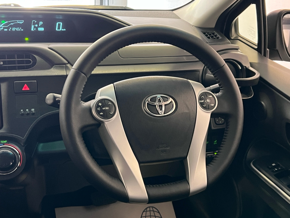 Toyota Aqua, 2013 год