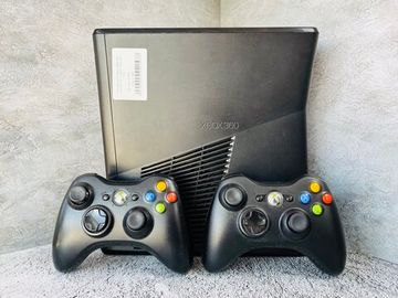 Игровая приставка XBOX 360 500GB S/N: 079667713605  (75 Игр)