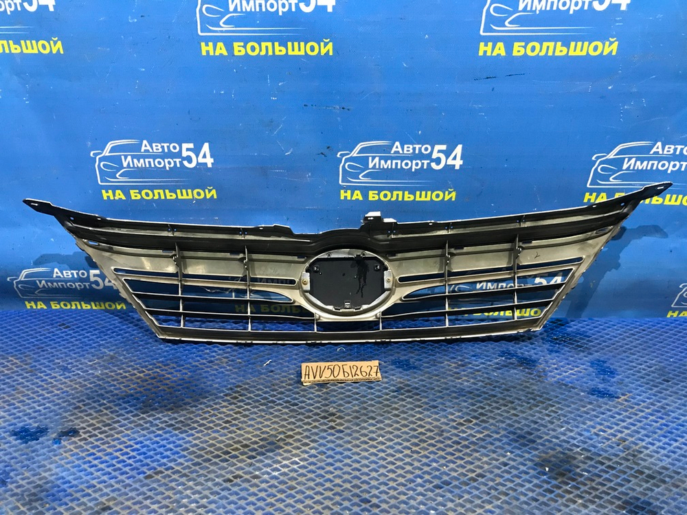 Решетка радиатора TOYOTA CAMRY 2011-2014