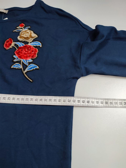 Джемпер Orsay с вышивкой 42 размер