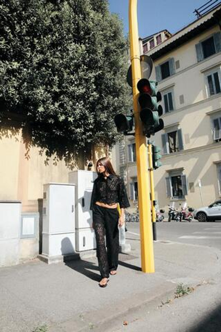 ZARA БРЮКИ ИЗ ПОЛУПРОЗРАЧНОГО КРУЖЕВА, ЧЕРНЫЙ