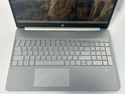 Ноутбук HP Laptop 15s-eq2021ur (3B2U5EA) 15,6"/AMD Ryzen 5 5500U/RAM 16 GB/SSD 512 GB/AMD Radeon/1920 x 1080/IPS/DOS/Подсветка кл-ры:LED/серебристый. Состояние: Уценка/не ориг. коробка