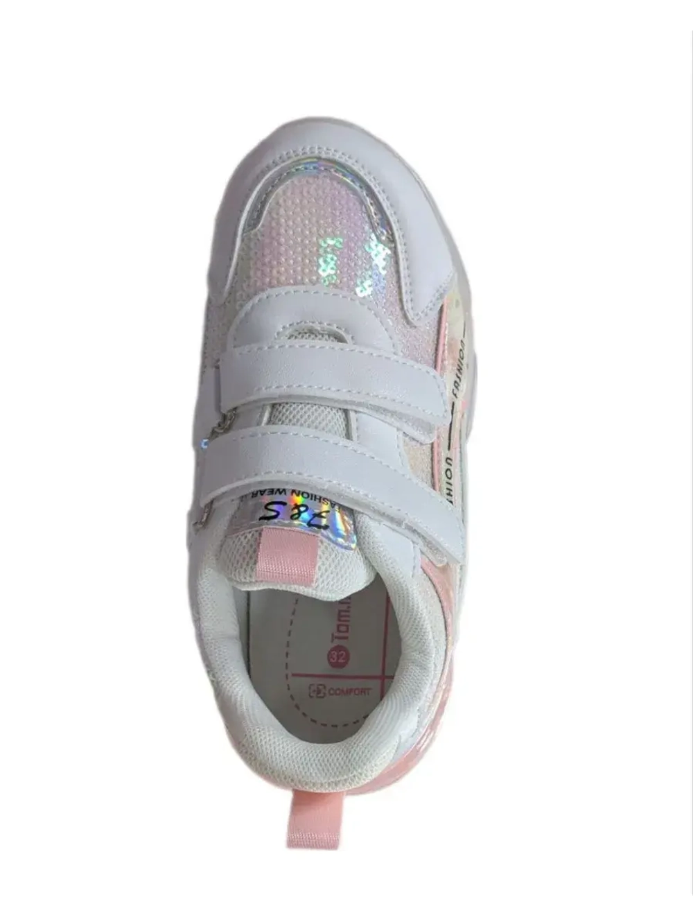 Кроссовки для девочки светящаяся подошва.