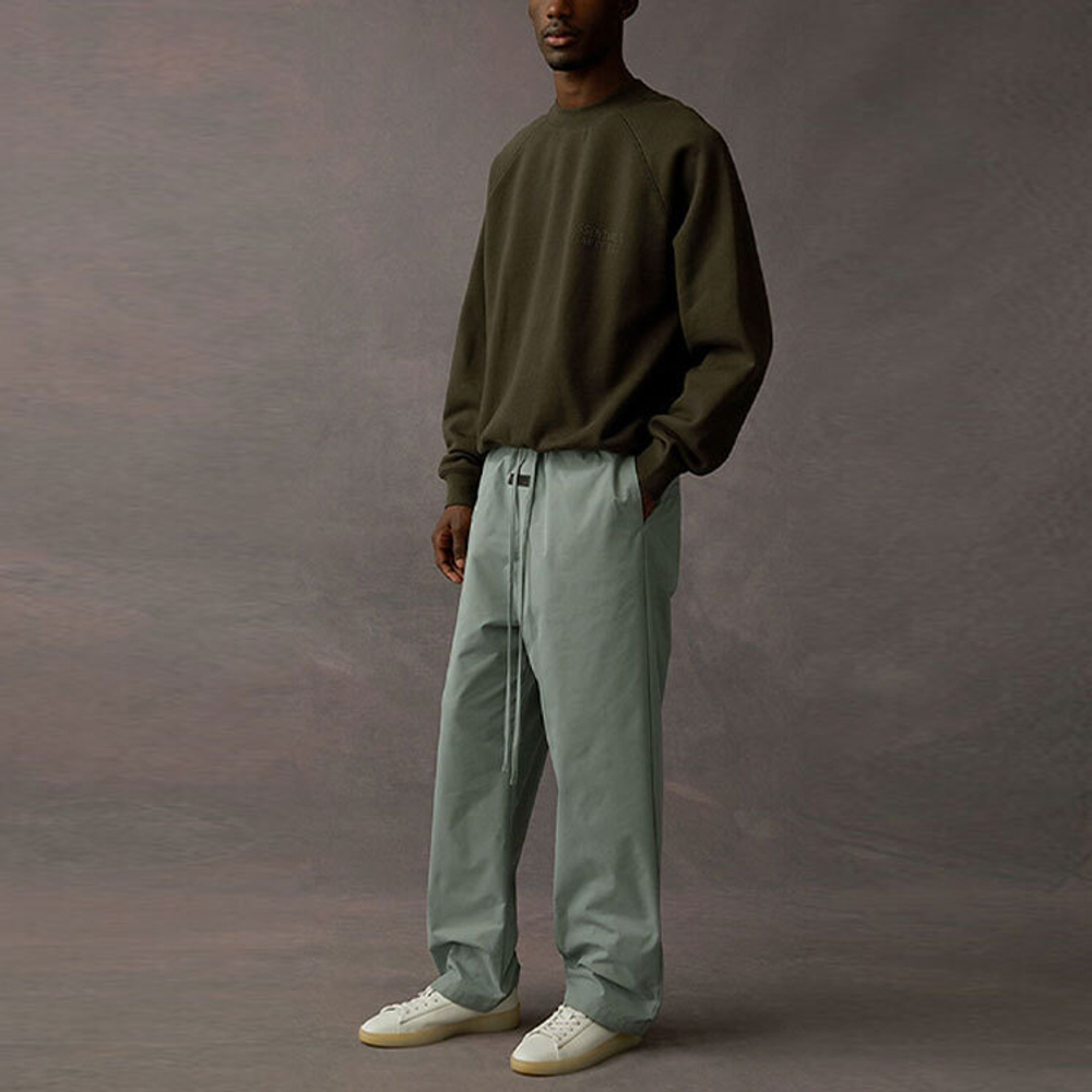 Штаны Fear of God Essentials Drop2 SS23 LS Relaxed Trouser Sycamore, 130BT222081F