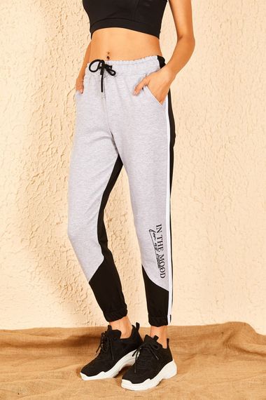 Qadın üçün iki rəngli idman şalvarı 10801009 boz-qara