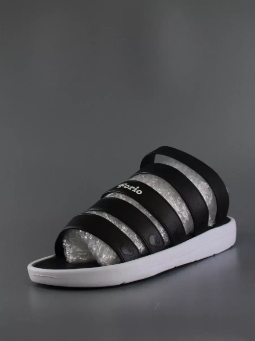 Пляжная обувь сандалии