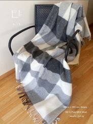 Плед ELI 3-13 из шерсти монгольских ягнят LITVILAS