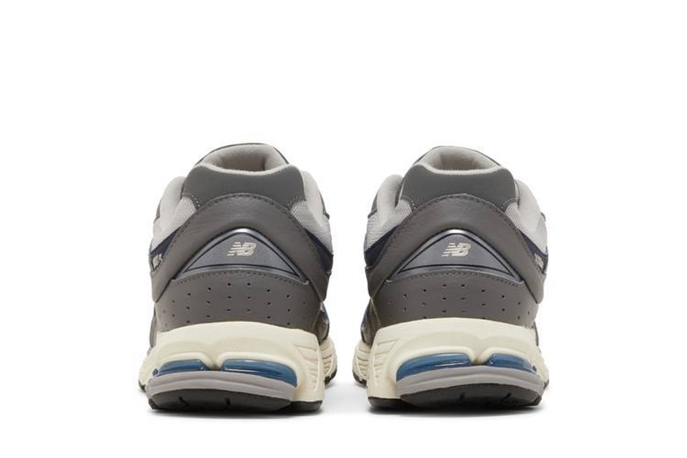 Кроссовки New Balance Nb 2002R