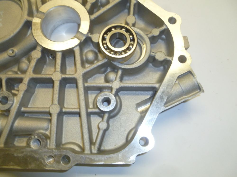 Крышка блока цилиндра задняя  С192F/Crankcase cover