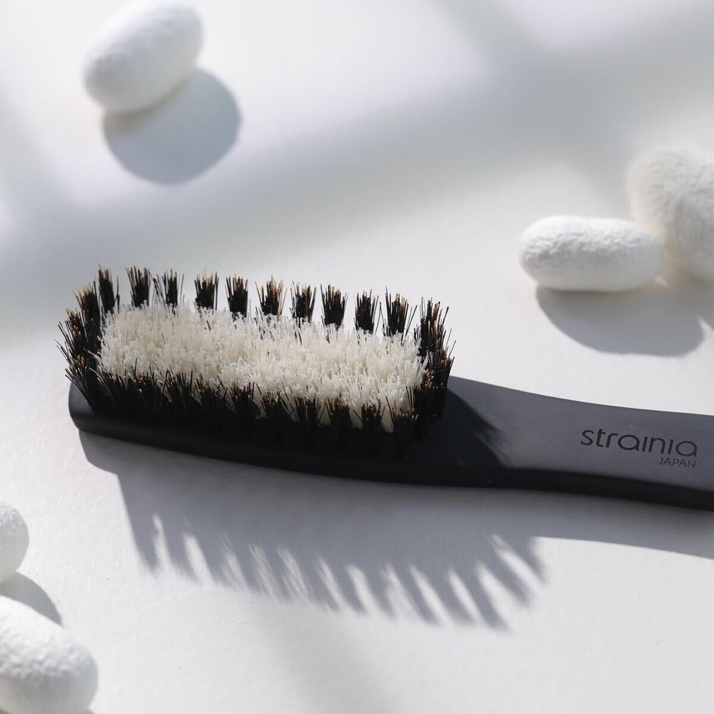 Расческа для волос с щетинками из 100% шелка Strainia Silk Care Brush