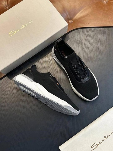 Кроссовки Santoni