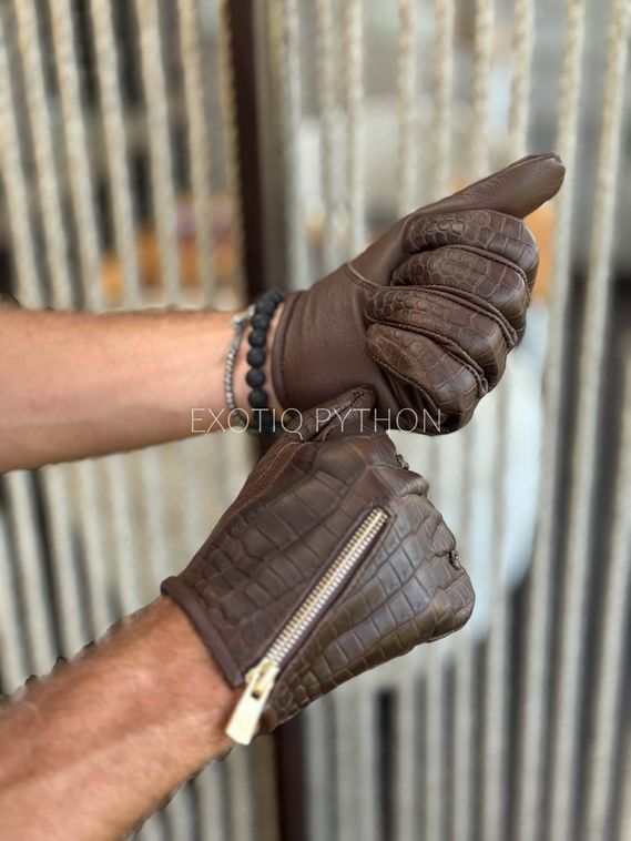 Мужские перчатки из кожи крокодила AC-131