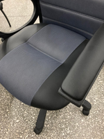 Кресло Элегант L5 сетка тем серая Пиастра п.Директор