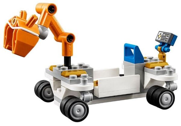 Конструктор LEGO City 60228 Ракета для запуска в далекий космос и пульт управления запуском