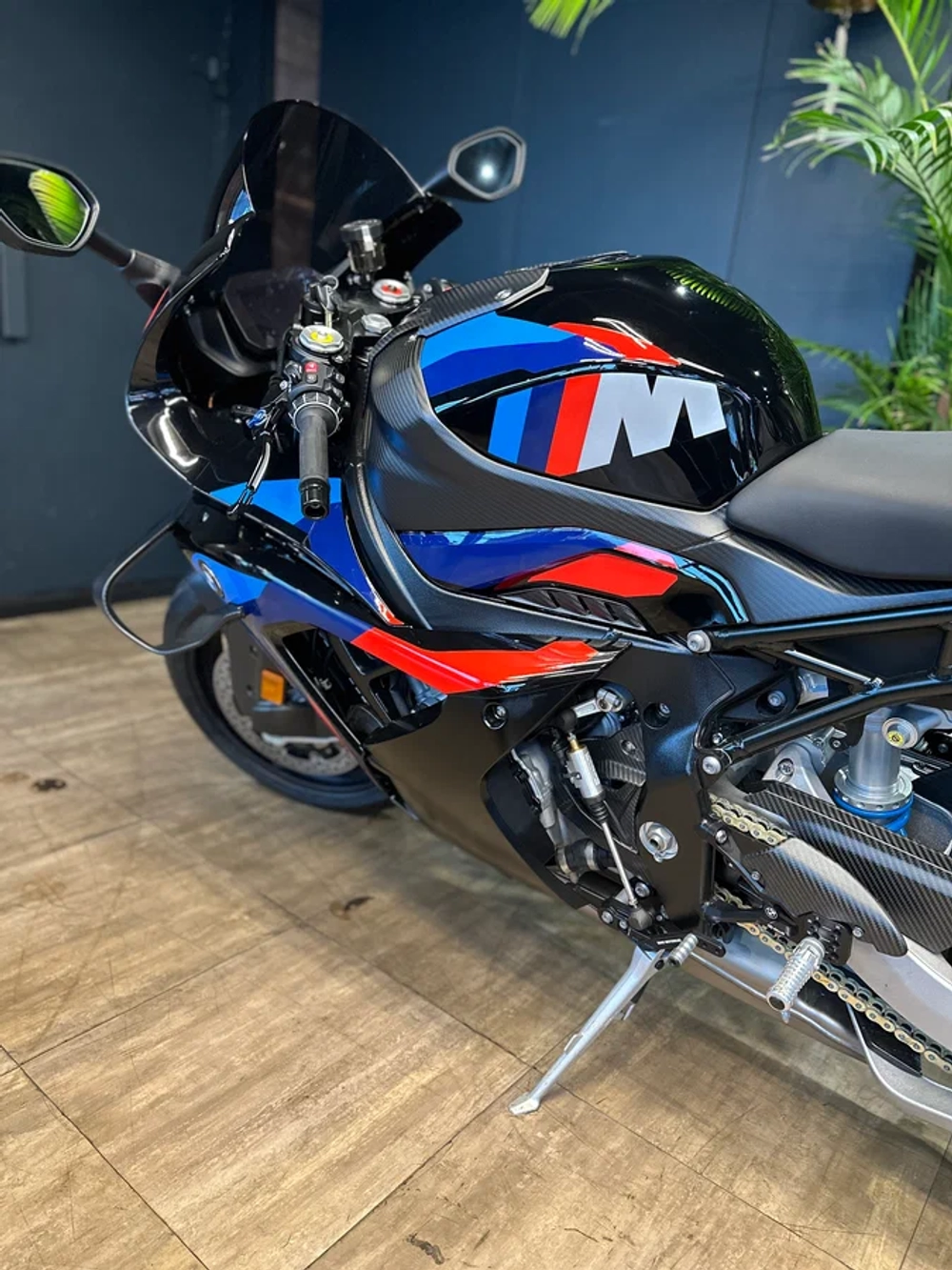 BMW M 1000 RR, 2025