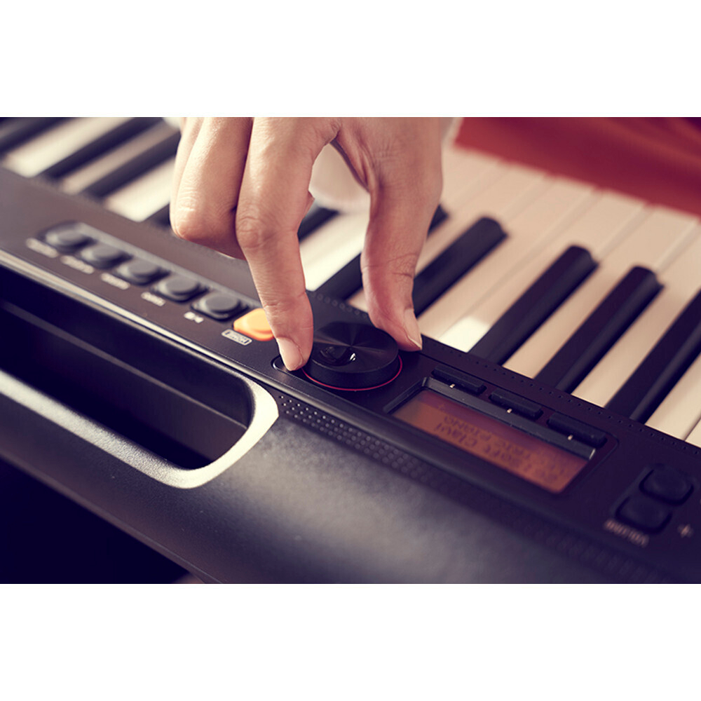 Синтезатор CASIO CT-S200BKC2