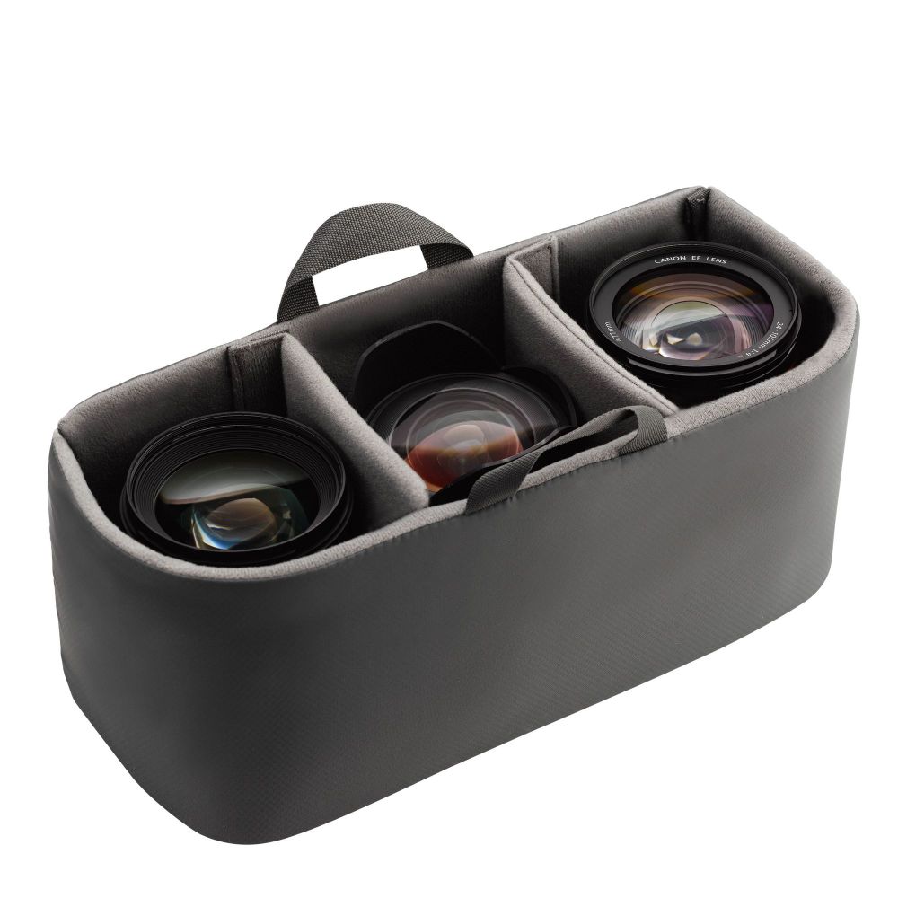 Чемодан Tenba Roadie Air Case Roller 21 638-715 на колесах