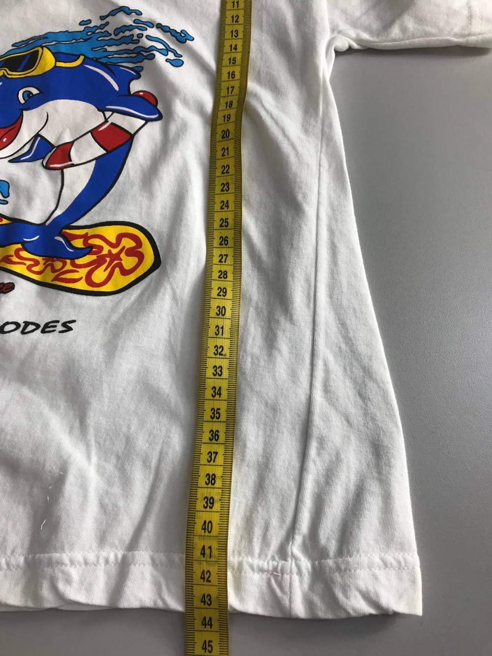 Футболка со стильным принтом, на 4 года