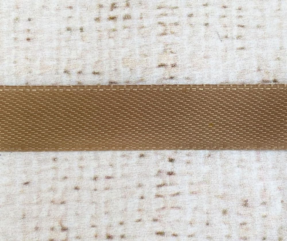 Лента атласная, ш. 2,5 см, бежевый