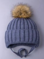 Шапка детская зимняя вязаная с помпоном