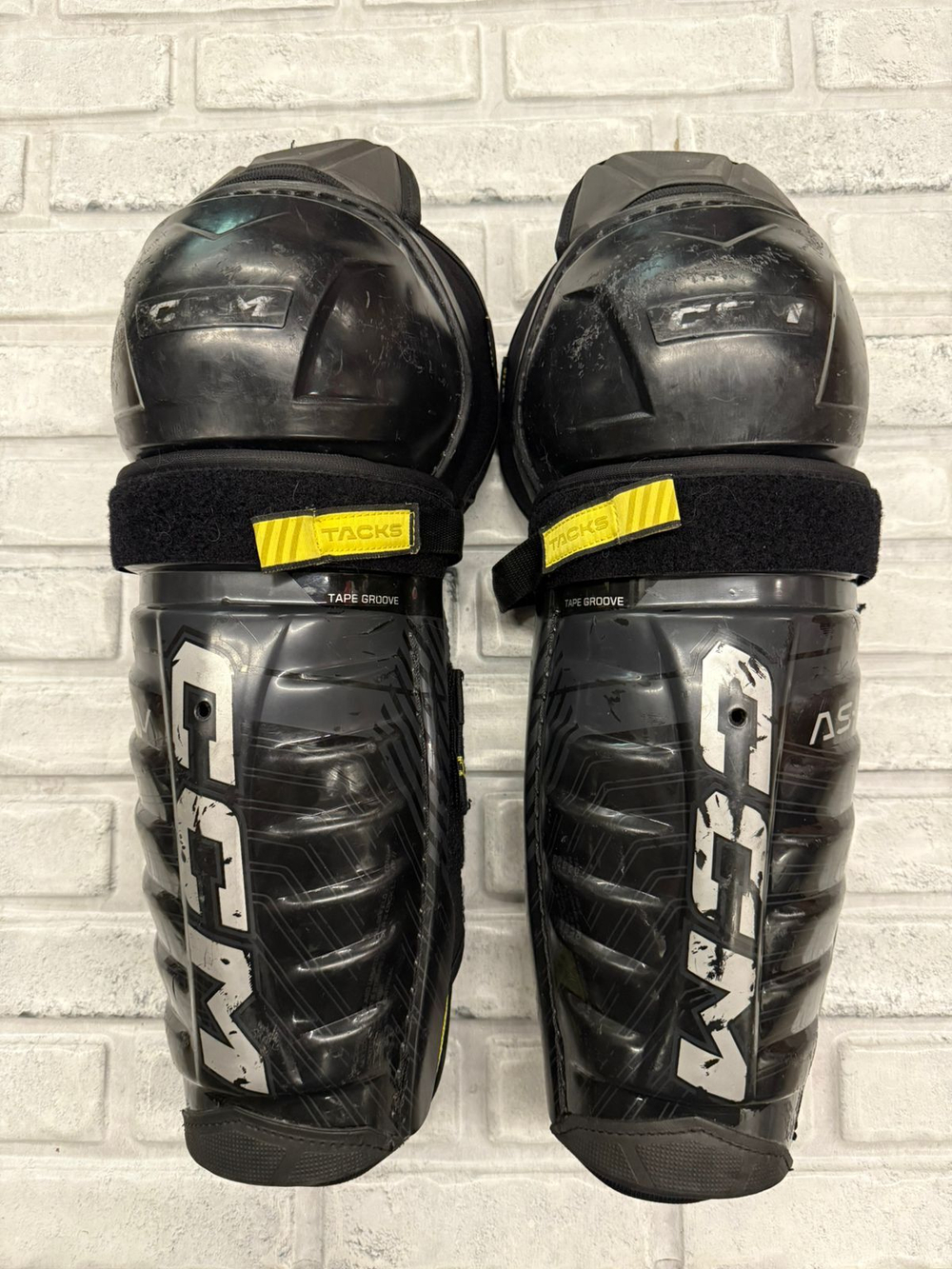 CCM tacks as v INT 13"