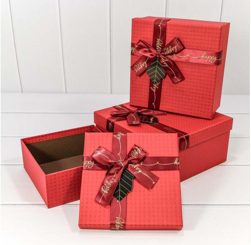 Коробки Квадратные с бантиком "Happy" Набор 3 шт. Красный