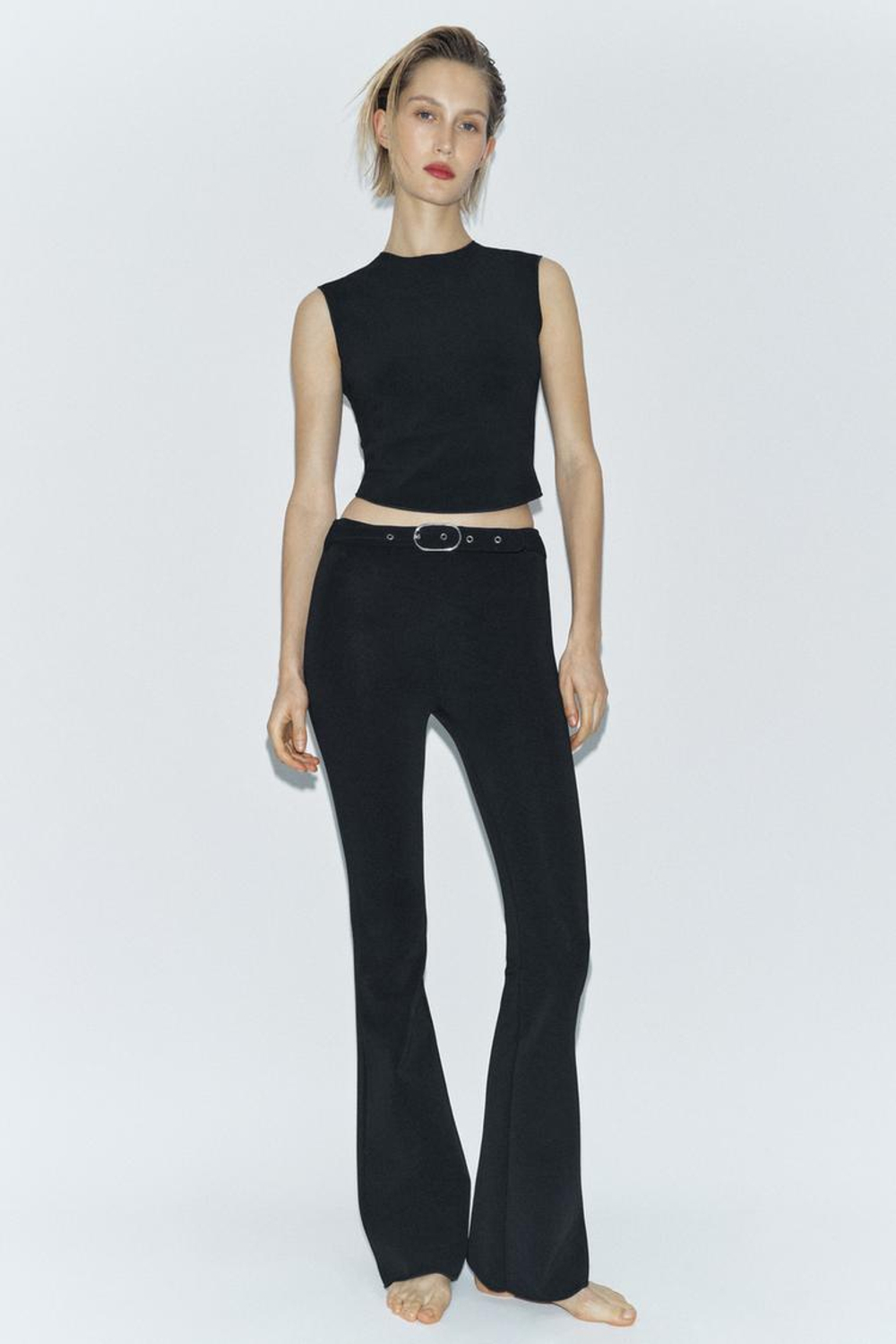 ZARA ЭЛАСТИЧНЫЙ ТОП С ПРЯЖКОЙ, ЧЕРНЫЙ