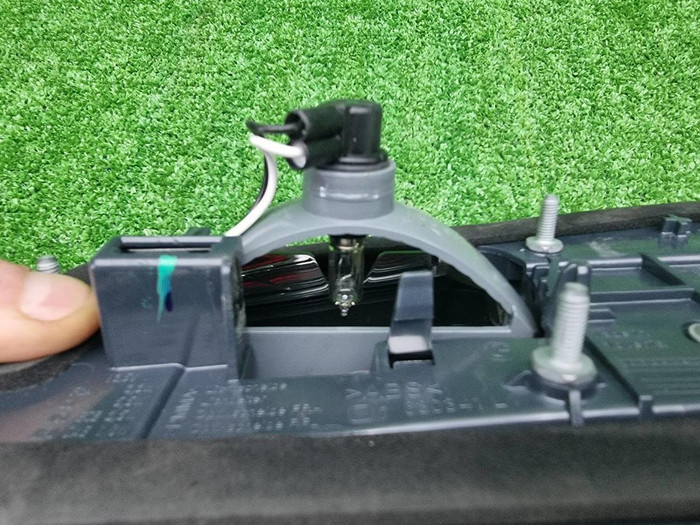 Фонарь левый внутренний BMW 5er G30 (2017-2020)