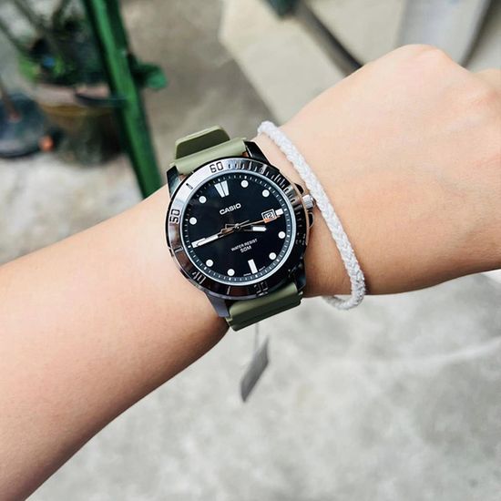 Наручные часы Casio MTP-VD01-3E