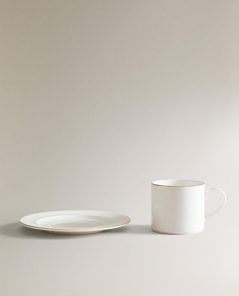 Zara Home чайная пара из костяного фарфора, цвет золотой, 16 см