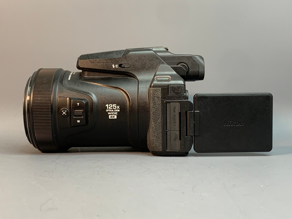 Nikon Coolpix P1000