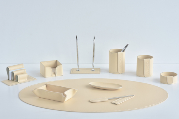 Настольный набор из кожи 10 предметов цвет слоновая кость