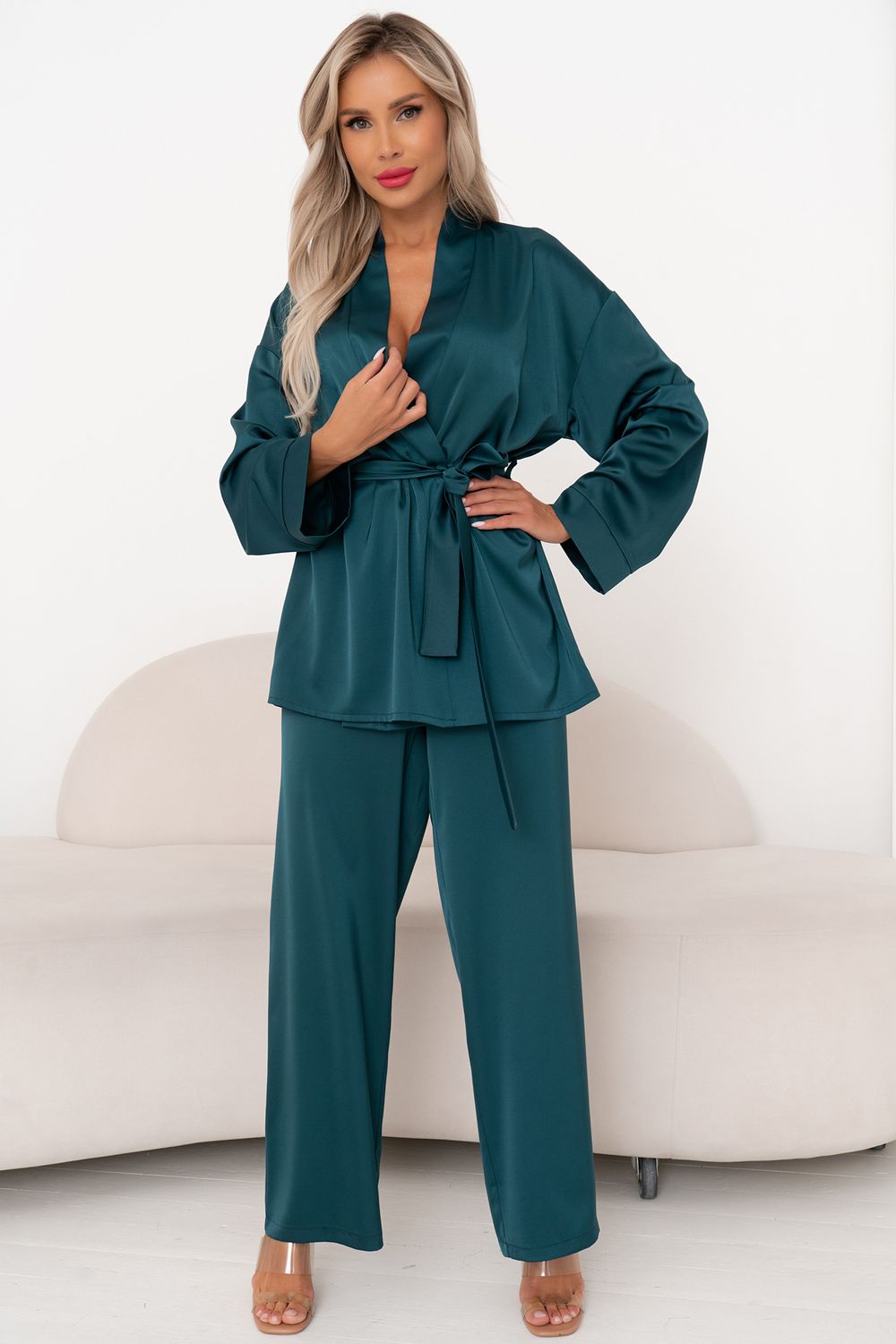 Костюм брючный (изумруд) К11-84/2 Nikol