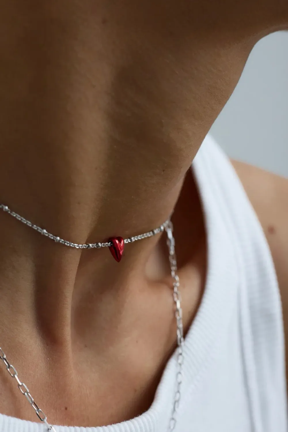 Колье Валентина полюбила, dark red