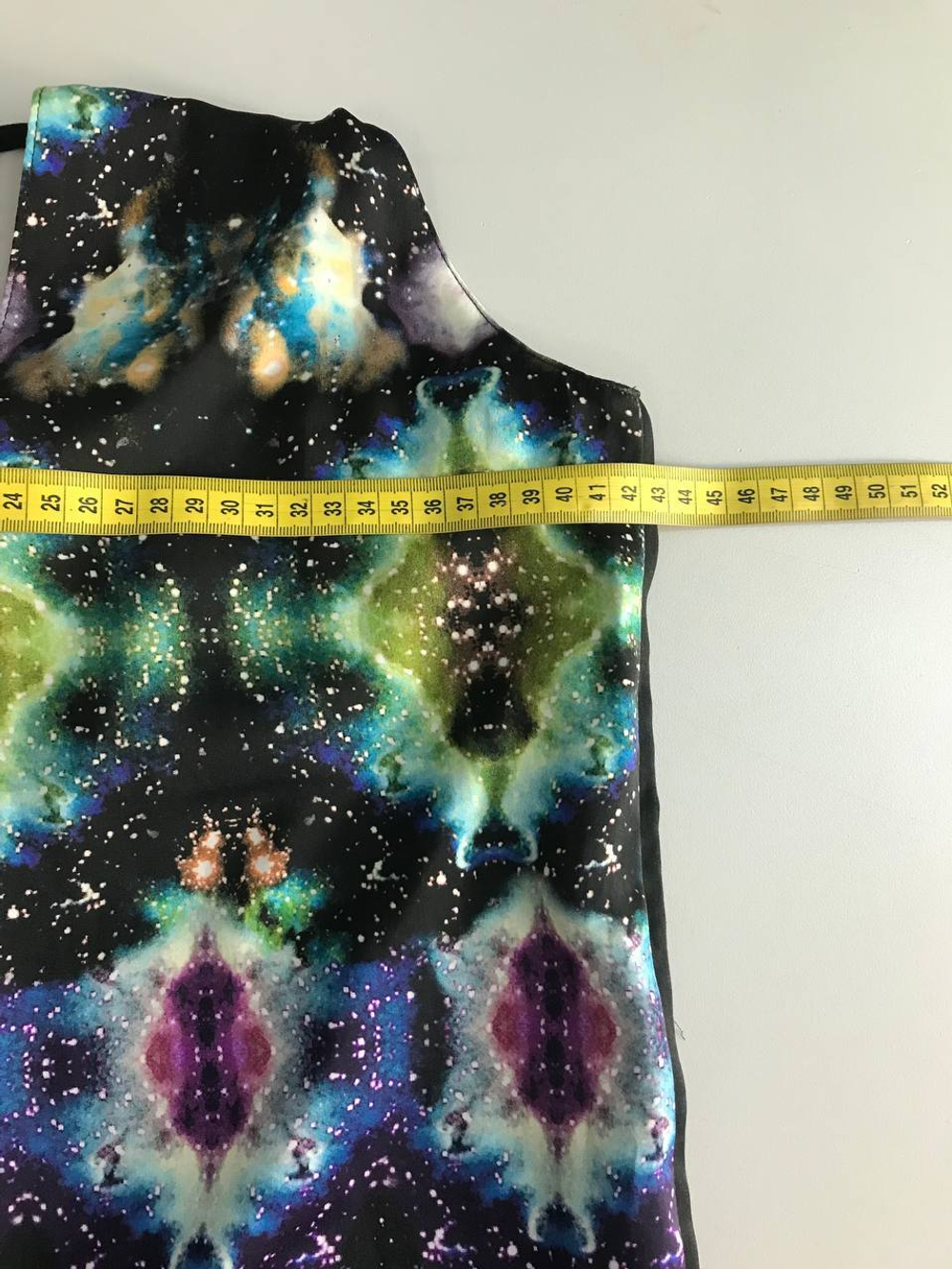 Сарафан Girona неоновым принтом, маркировка 34, визуально 40 размер