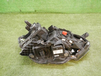 Битая Фара левая VW Passat B8 (2014-2020) LED